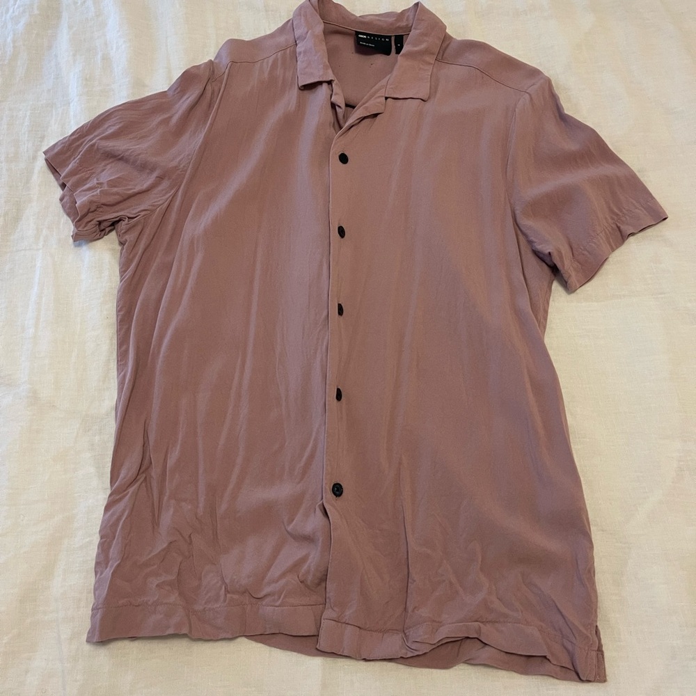 ASOS DESIGN Regular fit viscose shirt with reverse collar in dusty pink